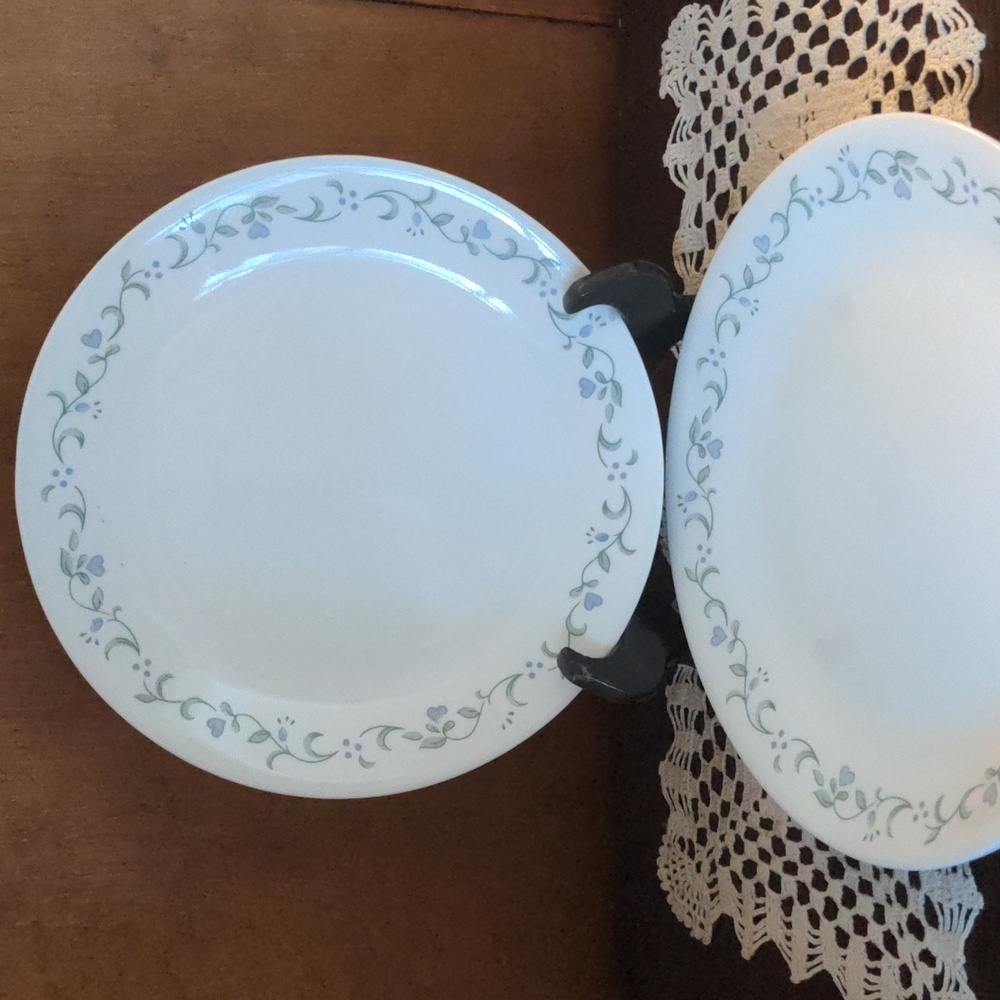 Corelle Country Cottage Dinner Plates Set of 3